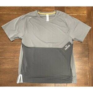 Rhone Shirt Mens M Extra Mile Short Sleeve Athletic Smoke Asphalt Workout NWT